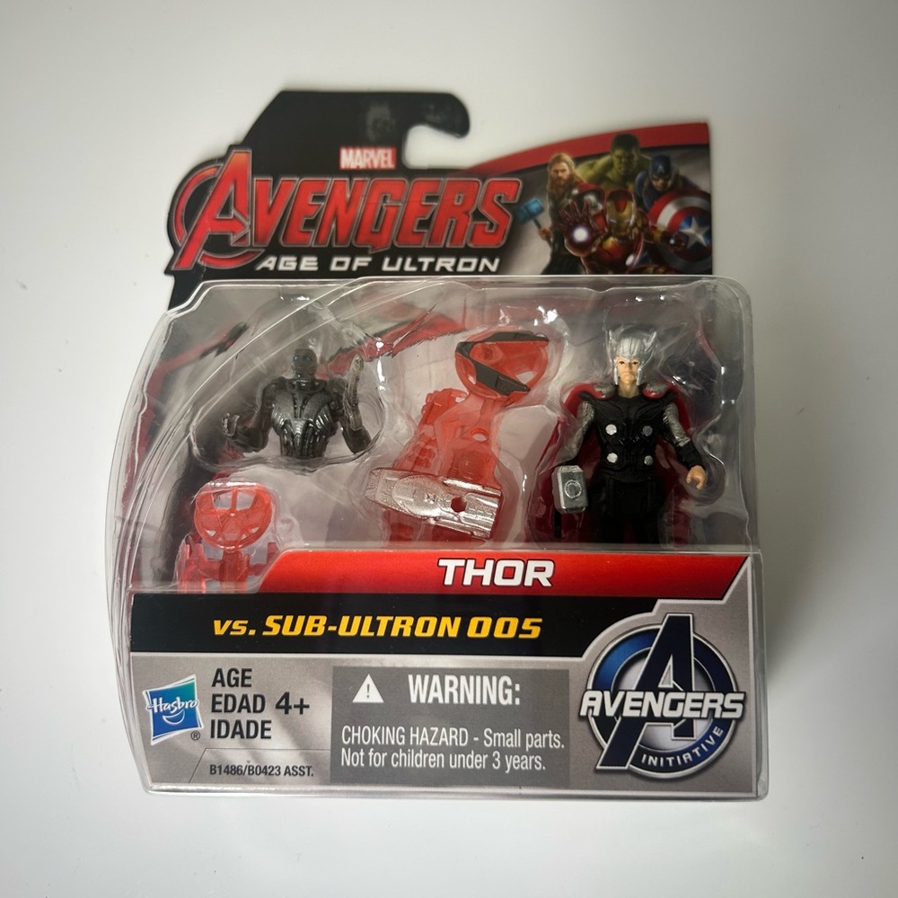 Hasbro Red and Black Action Figures Playset